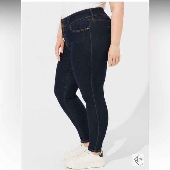Torrid Jegging Skinny Super Soft High-Rise Jeans - Picture 4 of 10